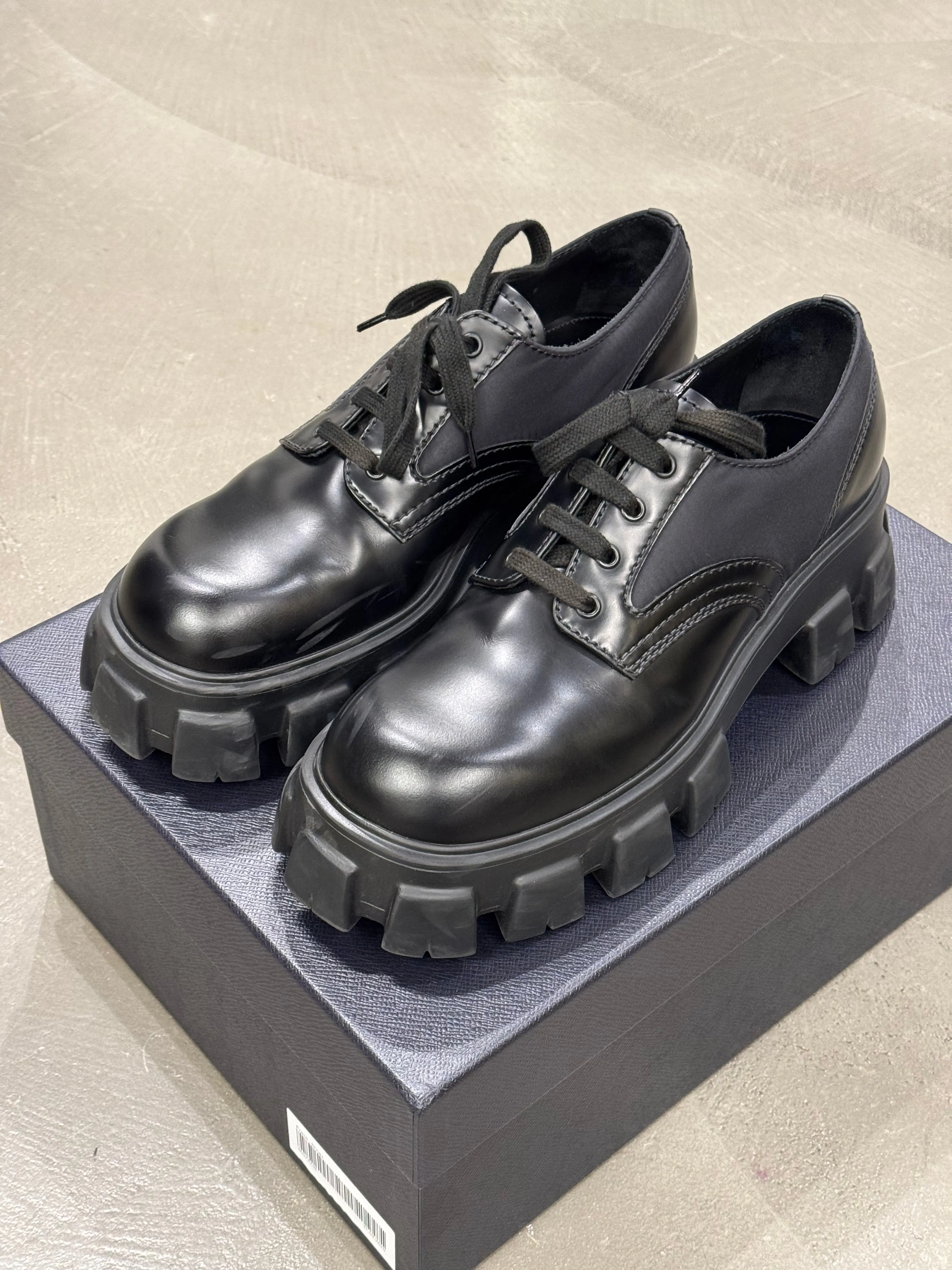 2023 Prada monolith leather/Nylon derby shoes