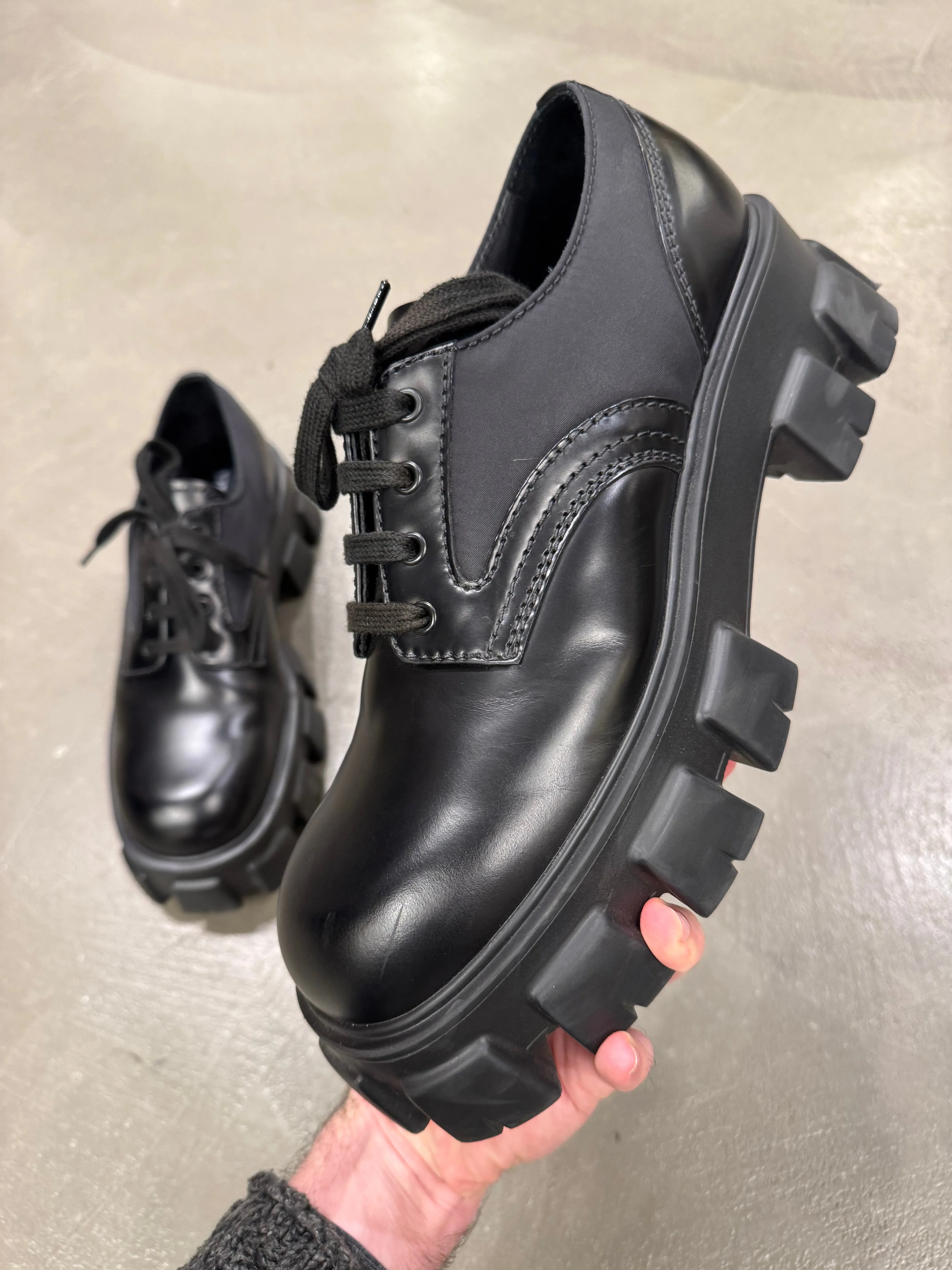 2023 Prada monolith leather/Nylon derby shoes