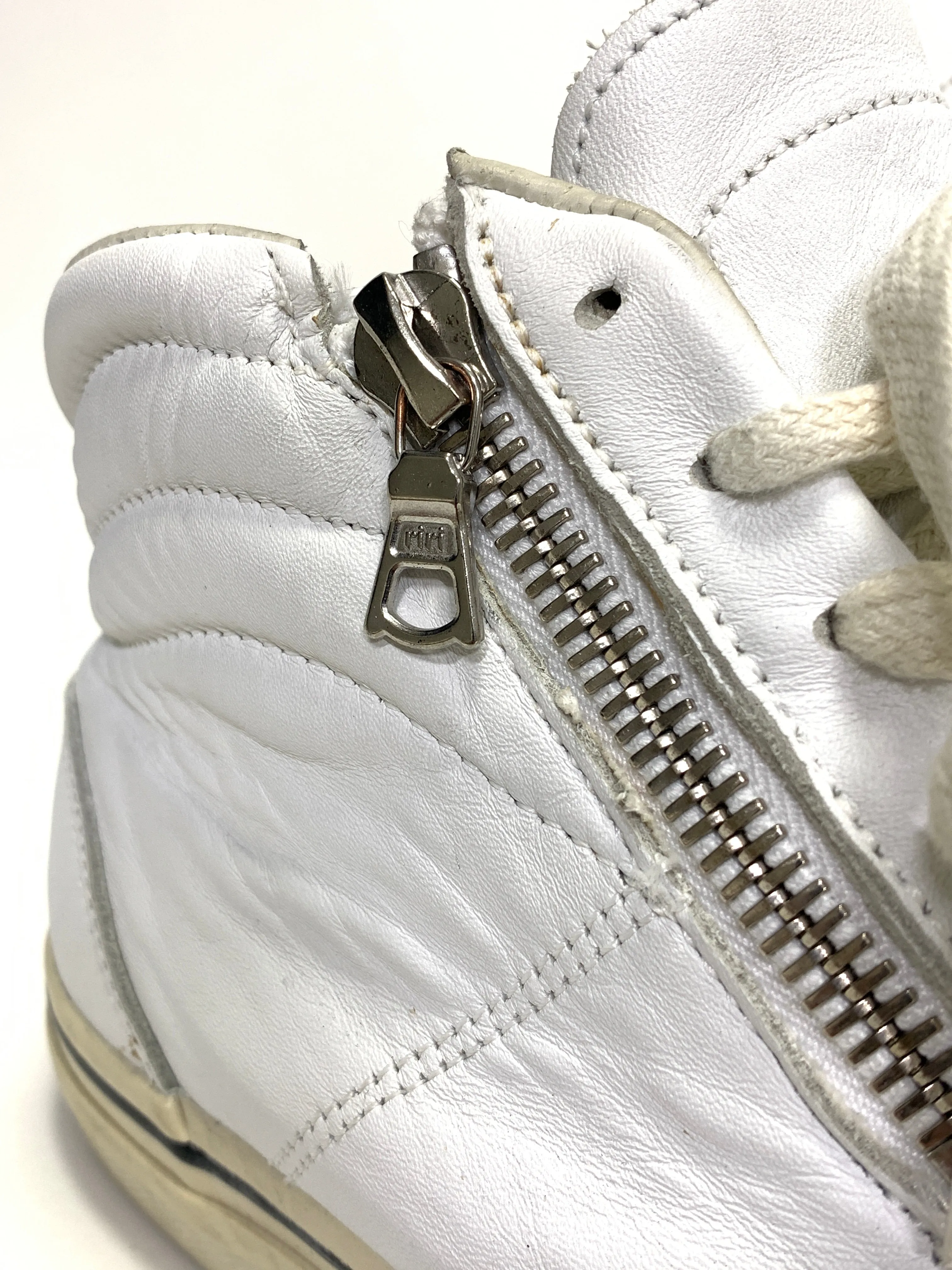 [9.5] Visvim x Mastermind Japan Logan Mid Leather White