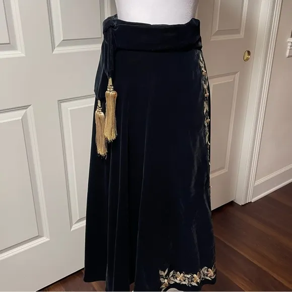 Black Velvet Wrap Skirt Gold Floral Embroidery Handmade in India S\M