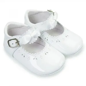 Borboleta Moya Scollop Patent Leather Soft Sole White