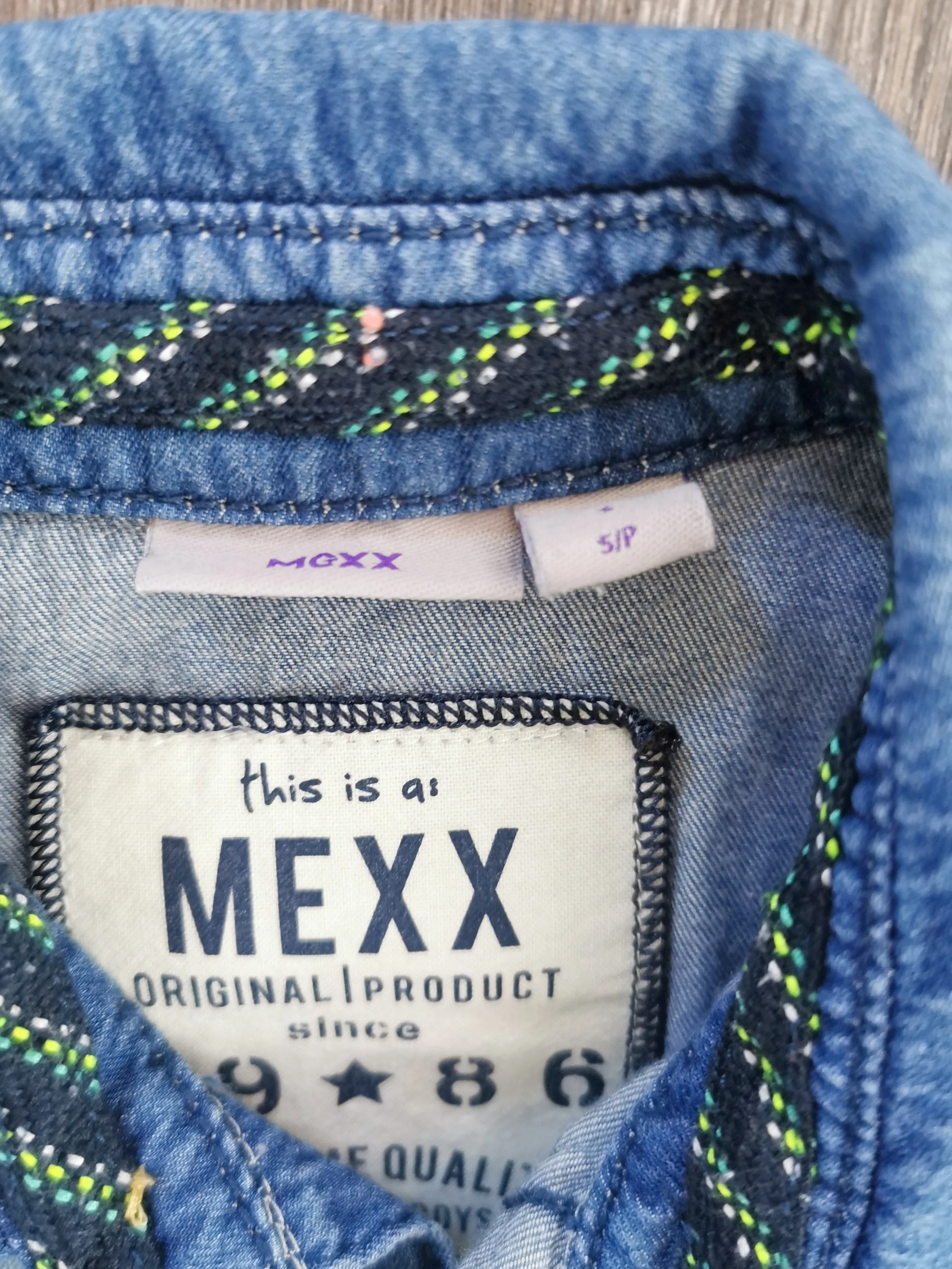 BOY SIZE SMALL (4/5 YEARS) MEXX, Soft & Casual Dress Shirt EUC B34