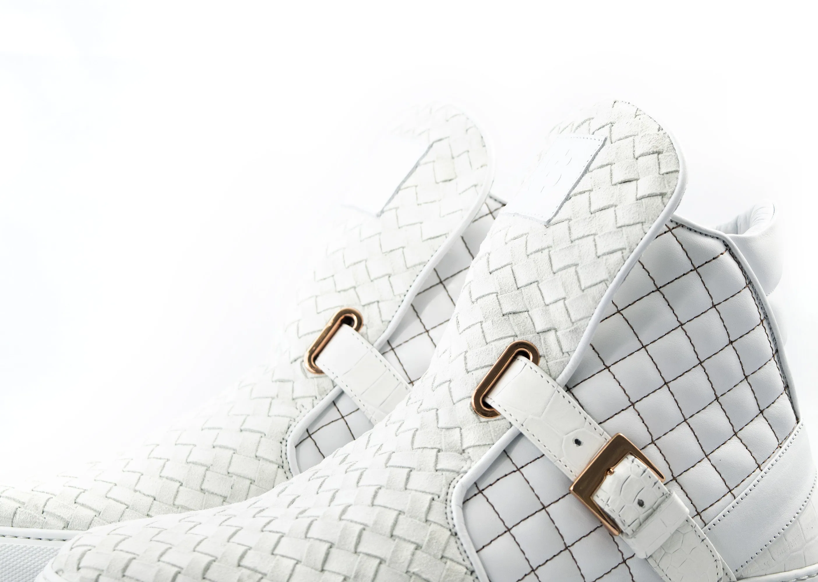 Calibre White & Copper