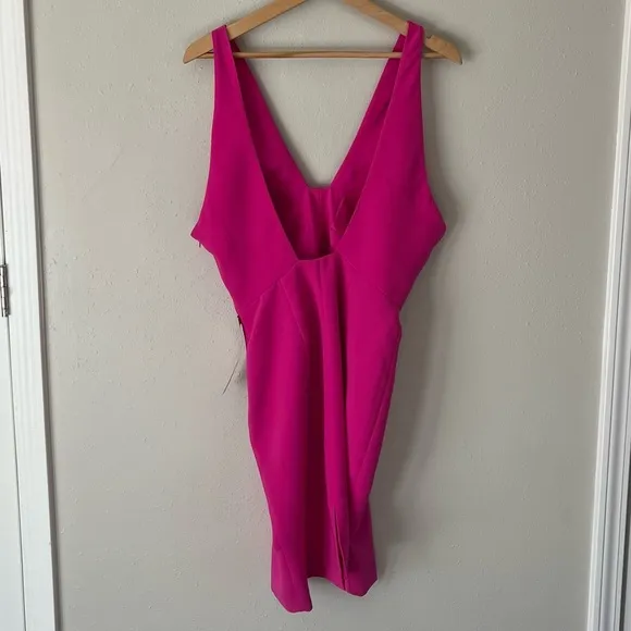 Calvin Klein Fuchsia Pink Plunge Front &amp; Back Dress Size 6 NWT