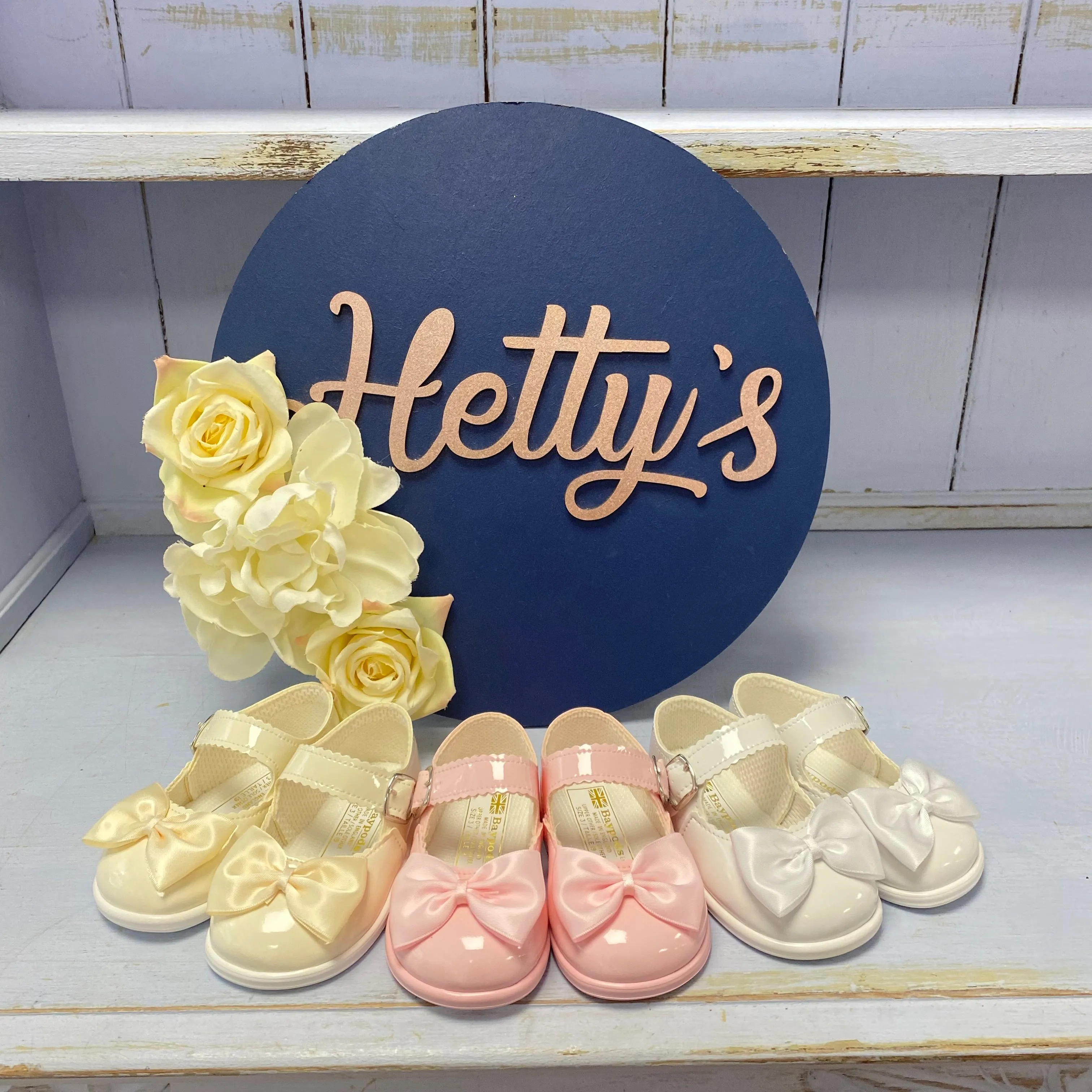 “Candy” Hard Sole Small Bow Shoes
