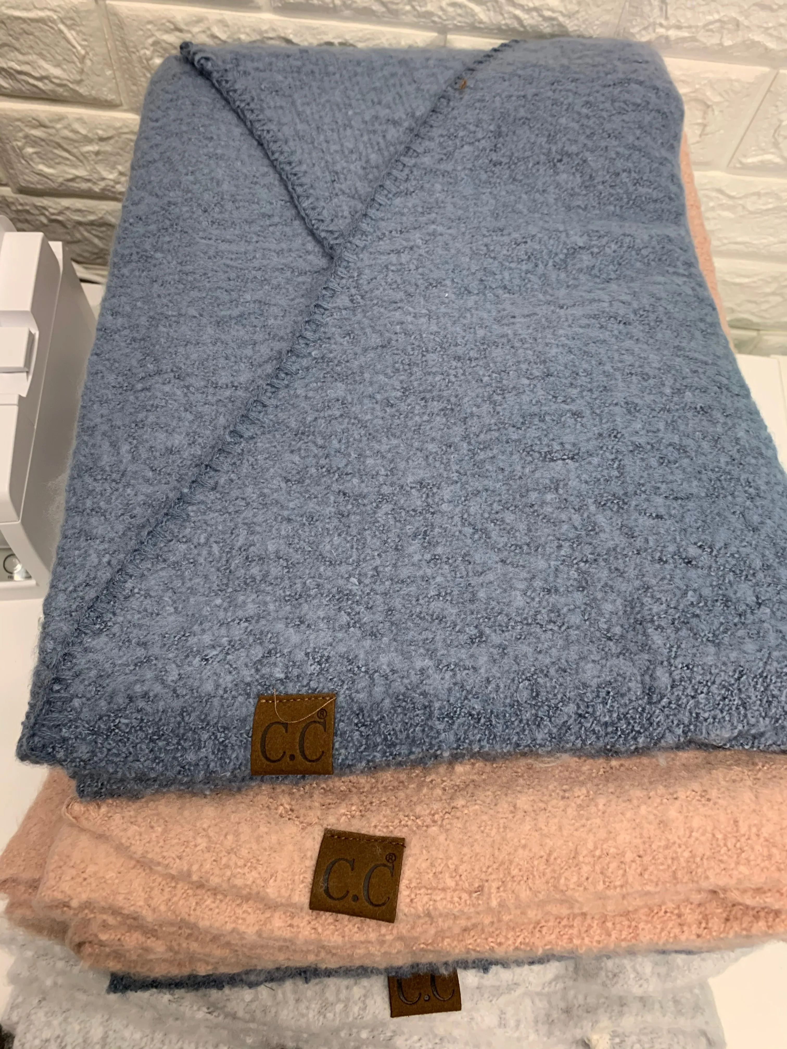 C.C. Beanie Soft Boucle Scarf