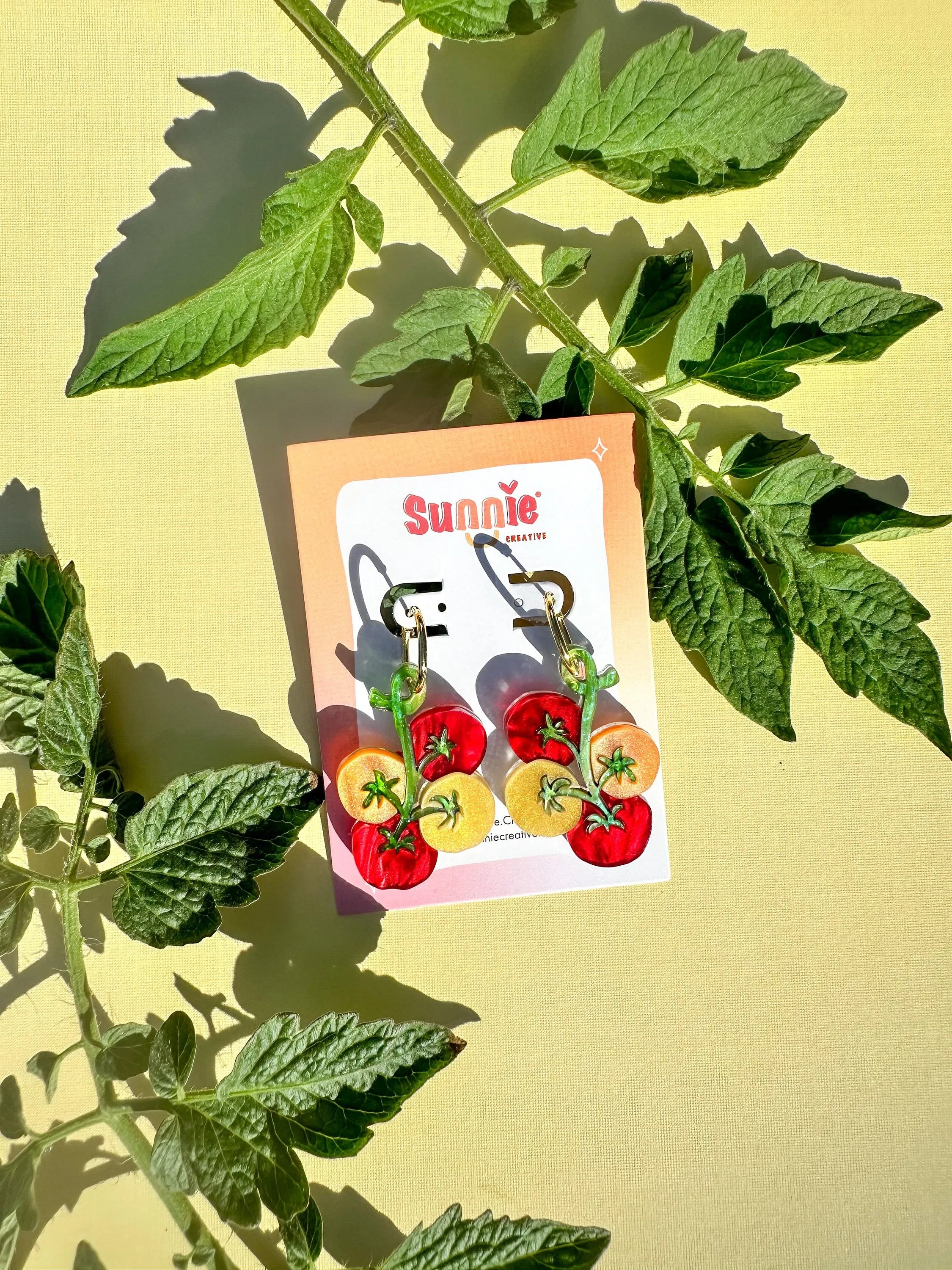 Cherry Tomato Dangle