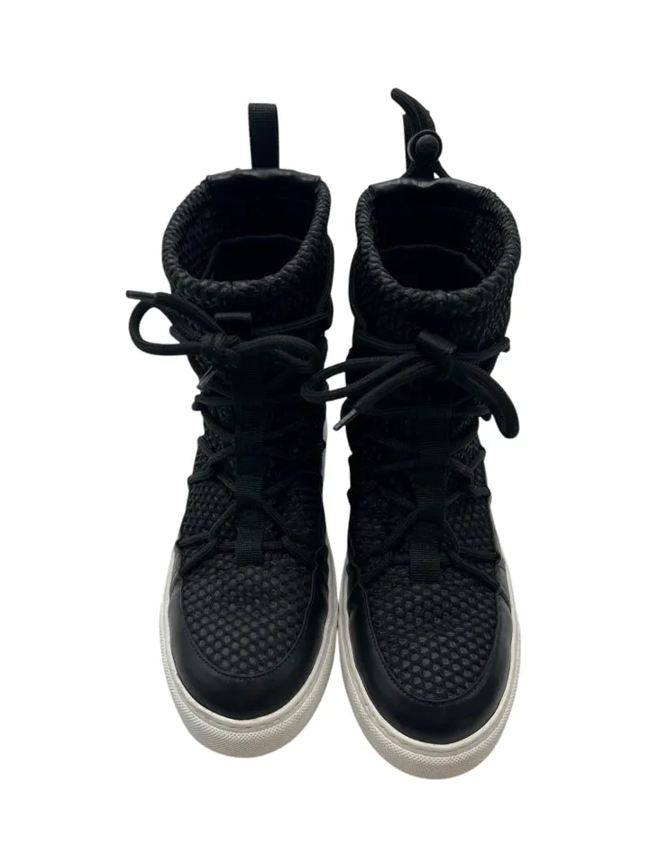 Christian Dior Black Resille Winter Solar Boots Size 37 = US 7 Women's Shoe