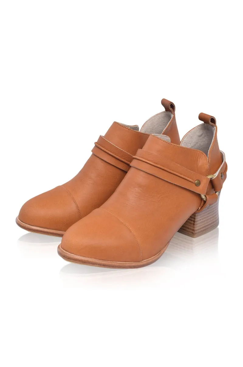 Dasha Low Ankle Booties in Dark Tan