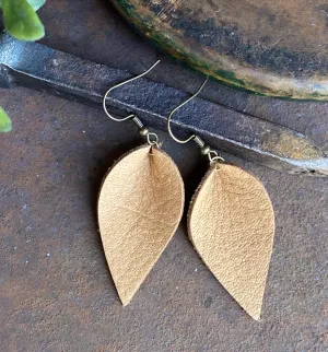 Demi Pinched Leather Earring