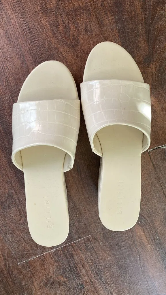 Embossed Platform Slides