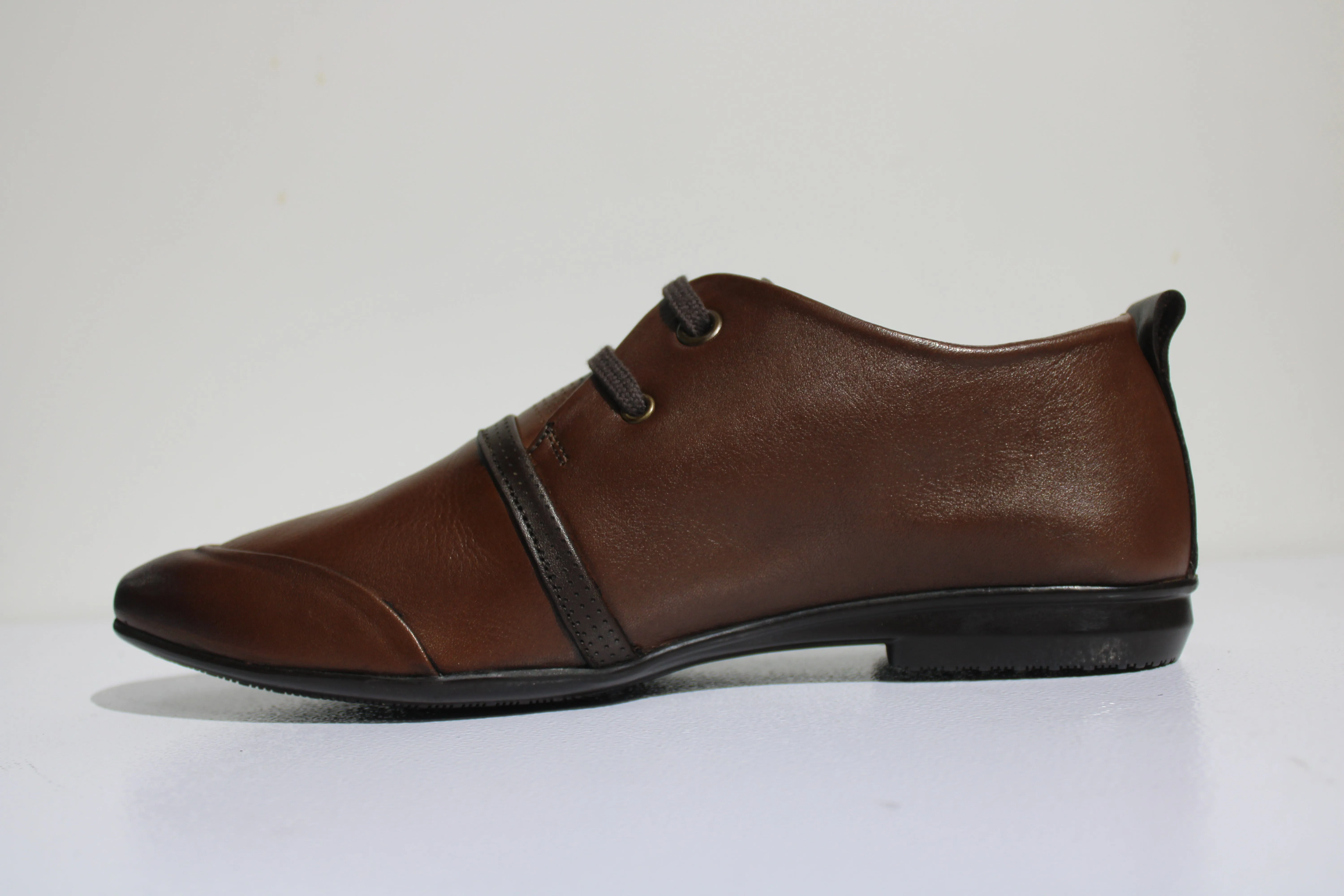 James Franco Casual Shoes Brown