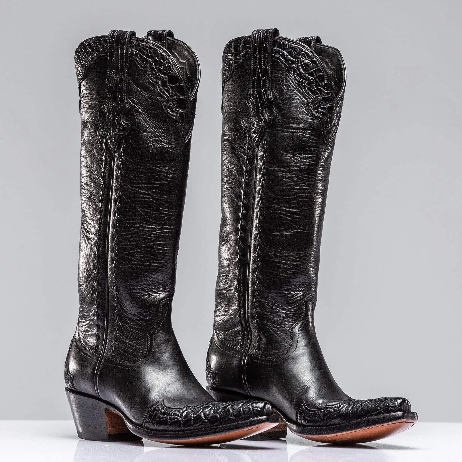 Janie's Crocodile Majestic In Black