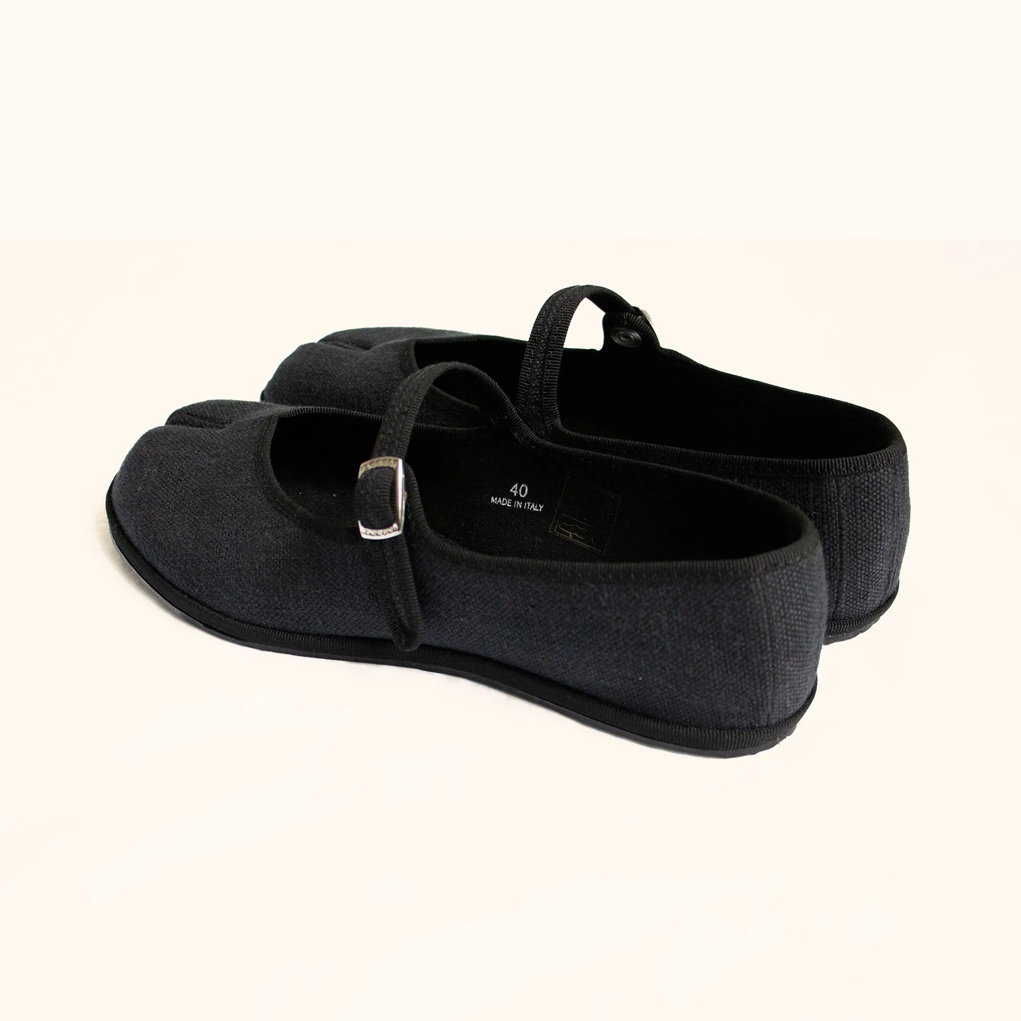 JAPANESE TABI SHOES - BLACK