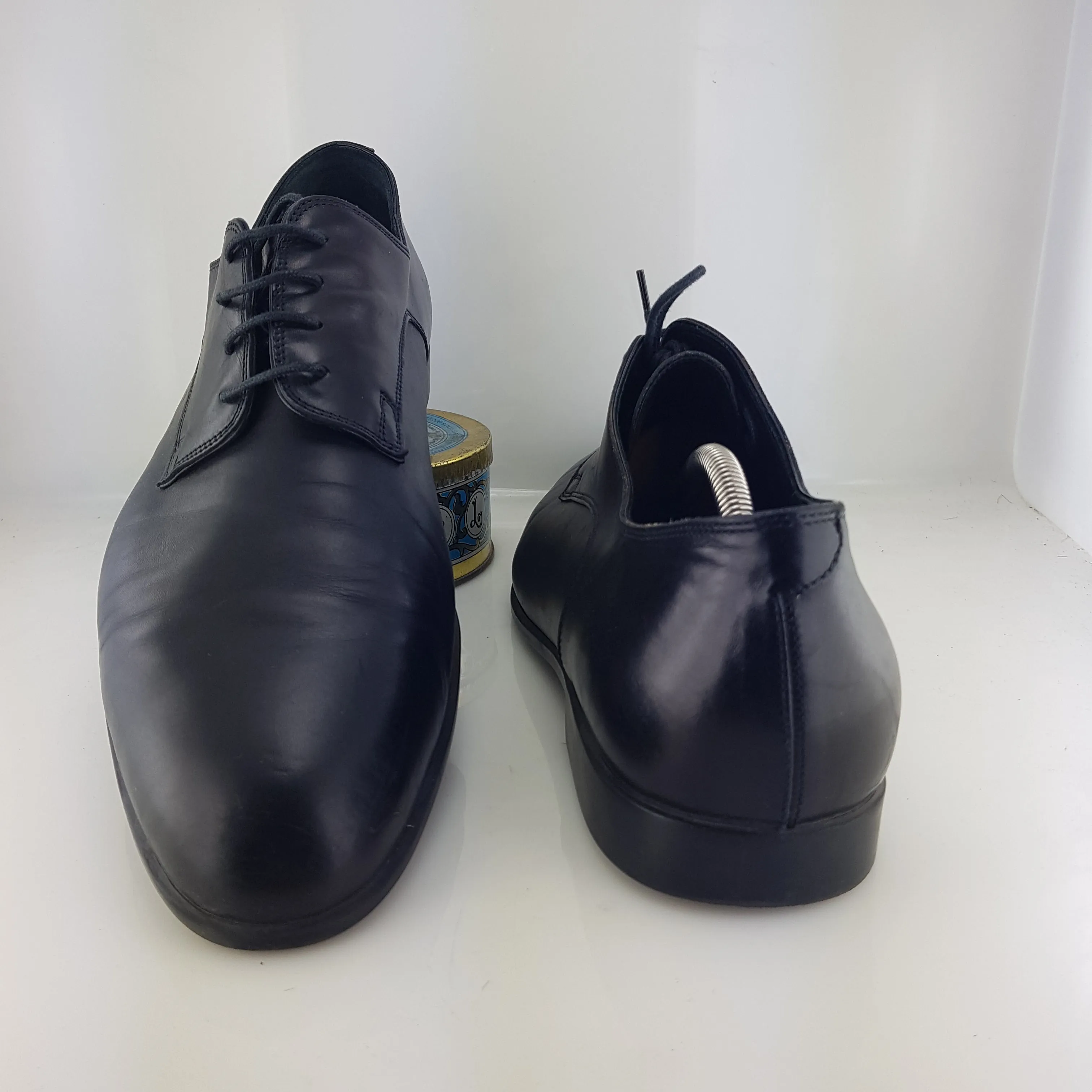 Leather derbies