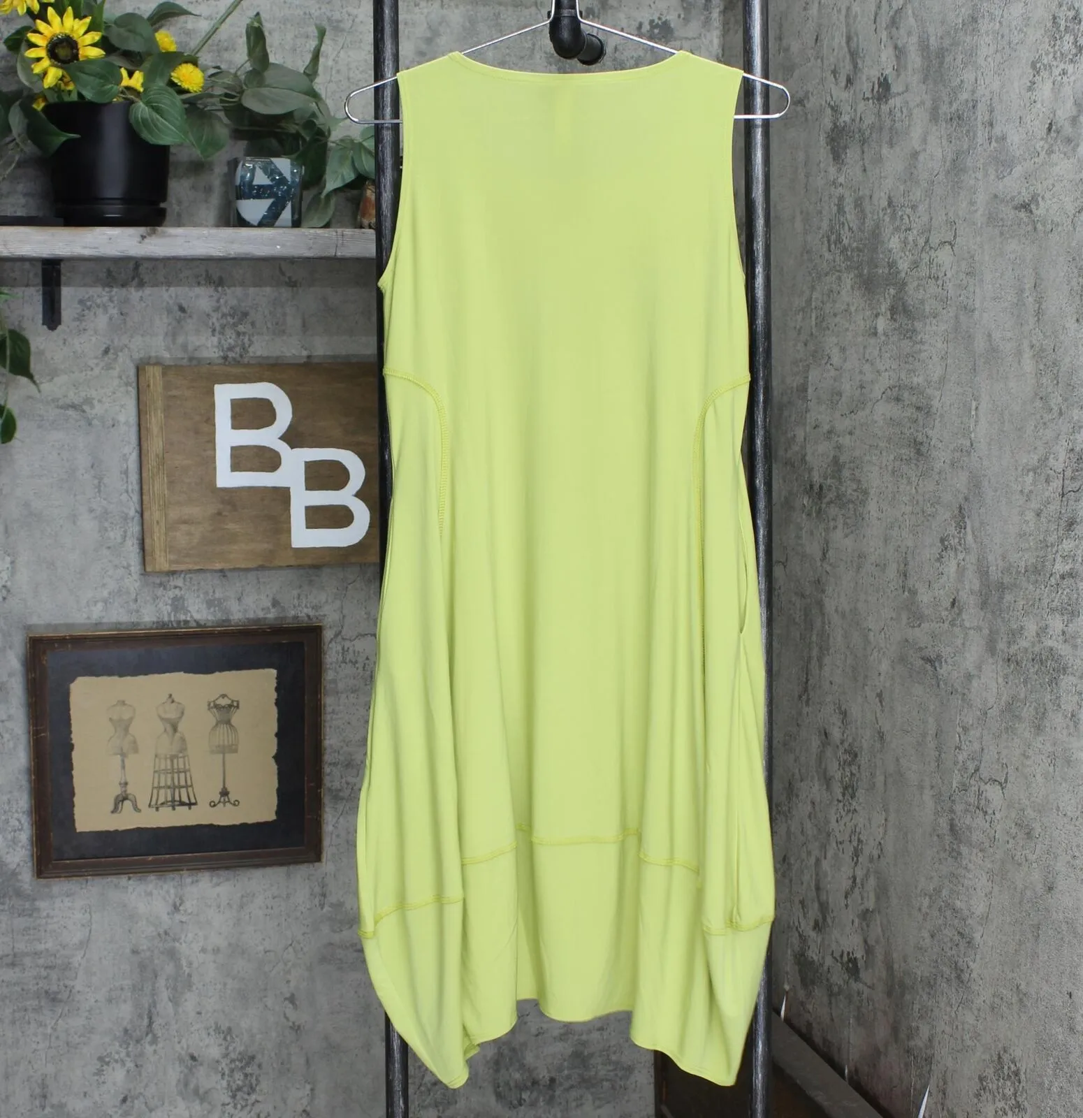 Marla Wynne Womens Matte Jersey Sleeveless Dress with Pockets Pear Green PXS