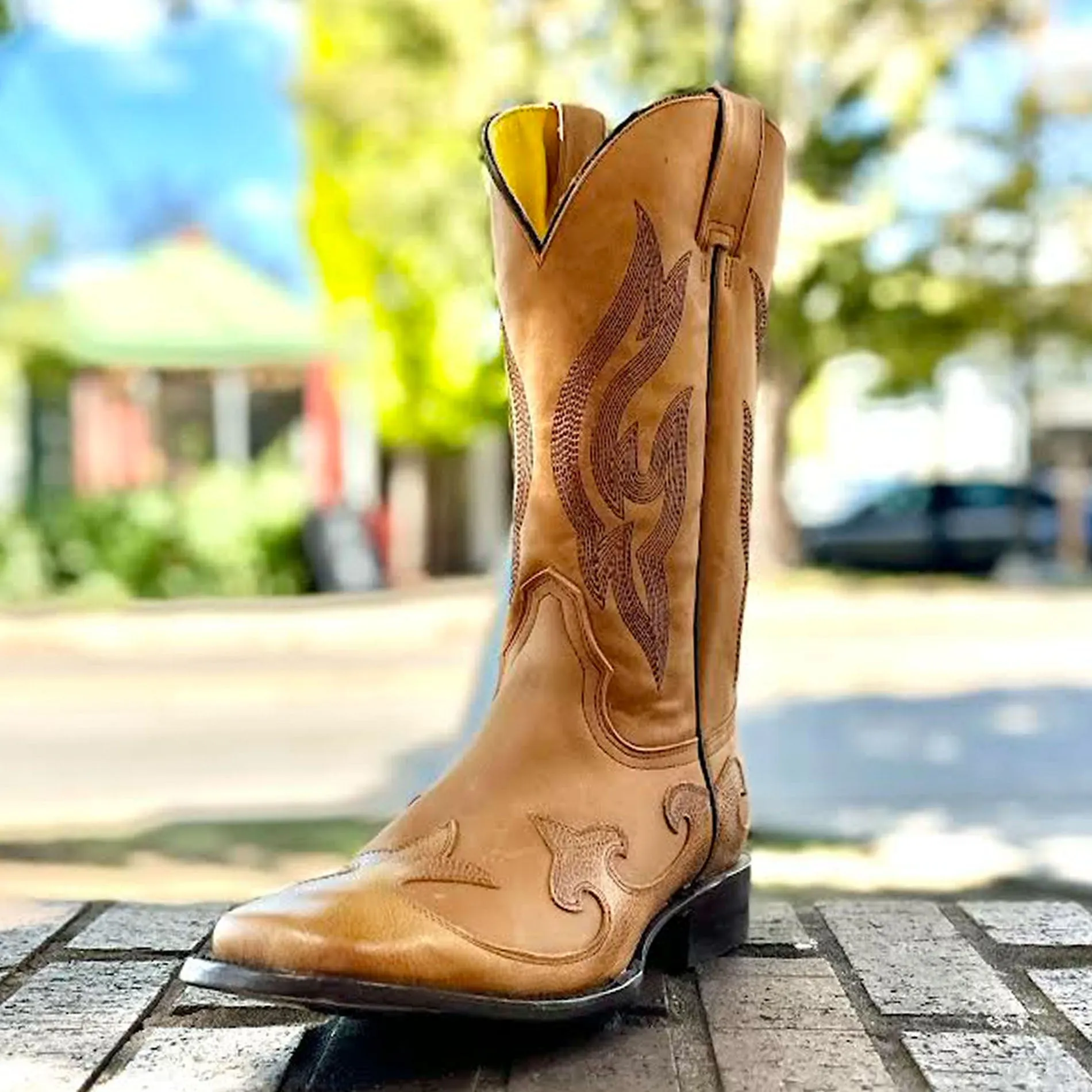 Men's Tan Wingtip