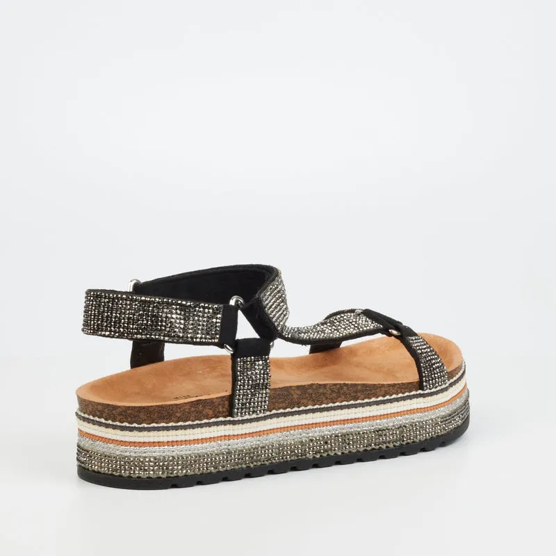 Miss Black Thick Sole -Black