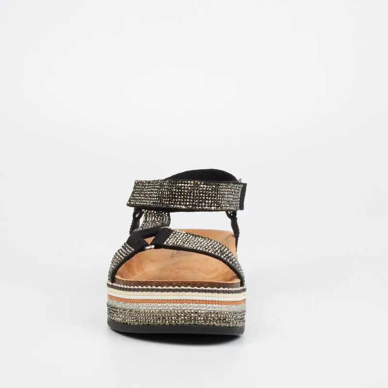 Miss Black Thick Sole -Black