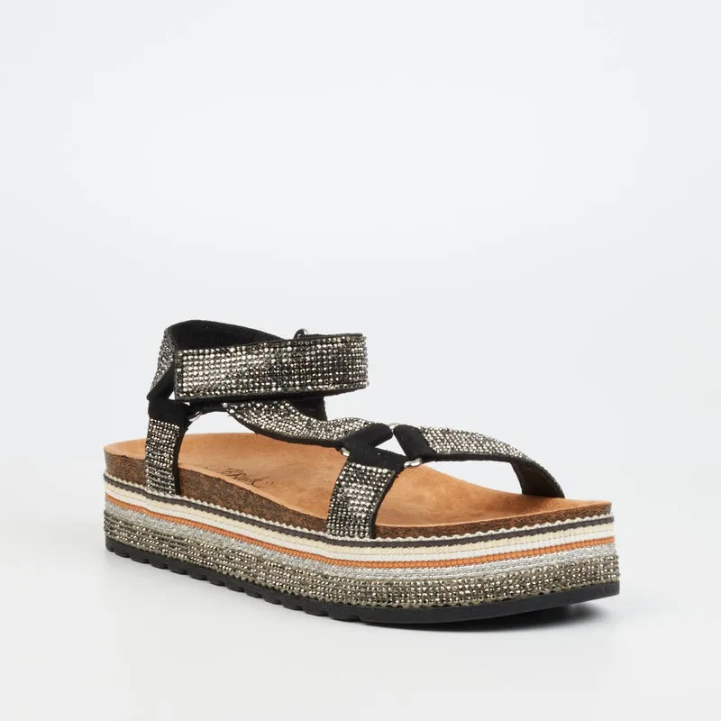 Miss Black Thick Sole -Black