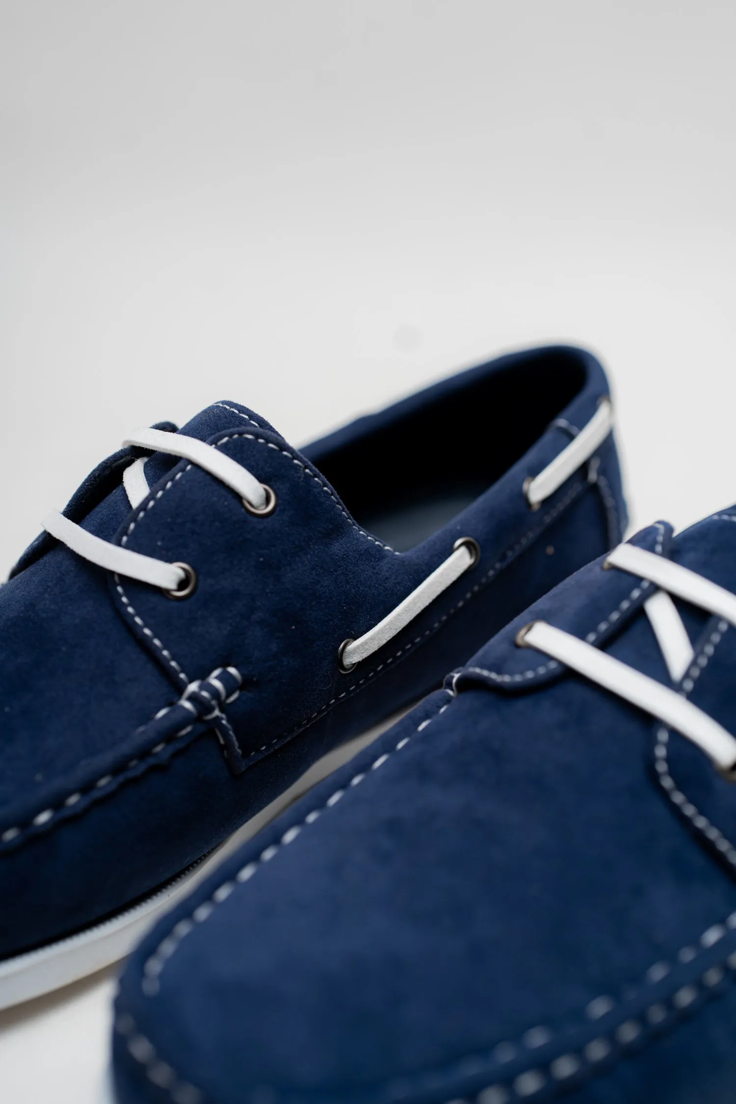 NAVY SUEDE LACED LOAFERS