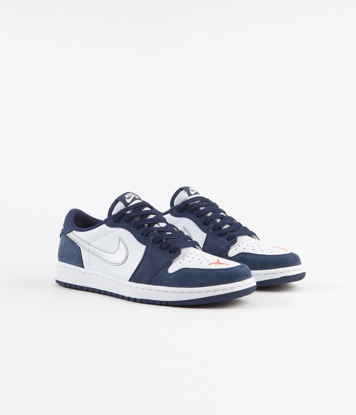 Nike SB x Air Jordan 1 Low Shoes - Midnight Navy / Metallic Silver - White