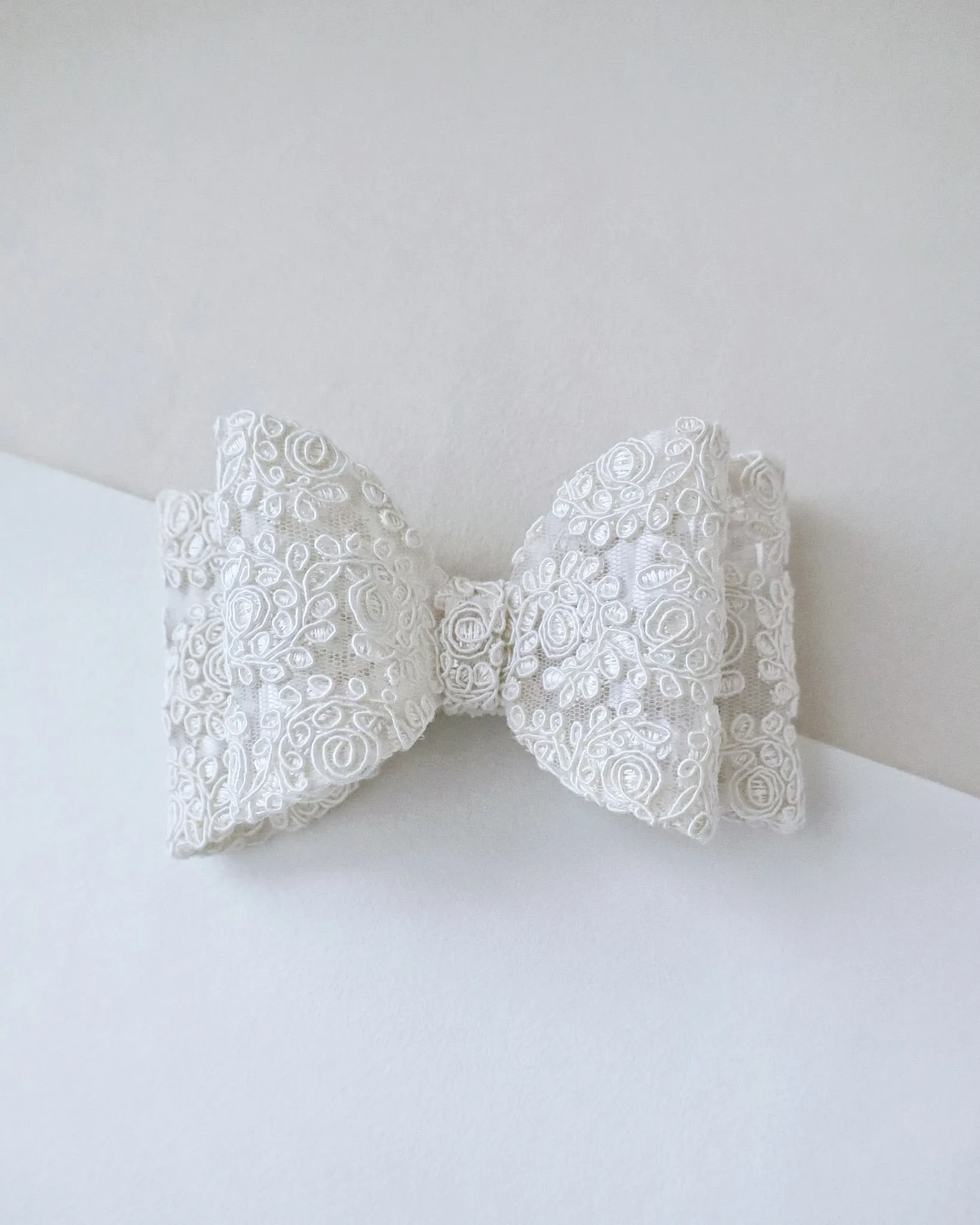 Oversized Crochet Lace Wedding Hair Bow