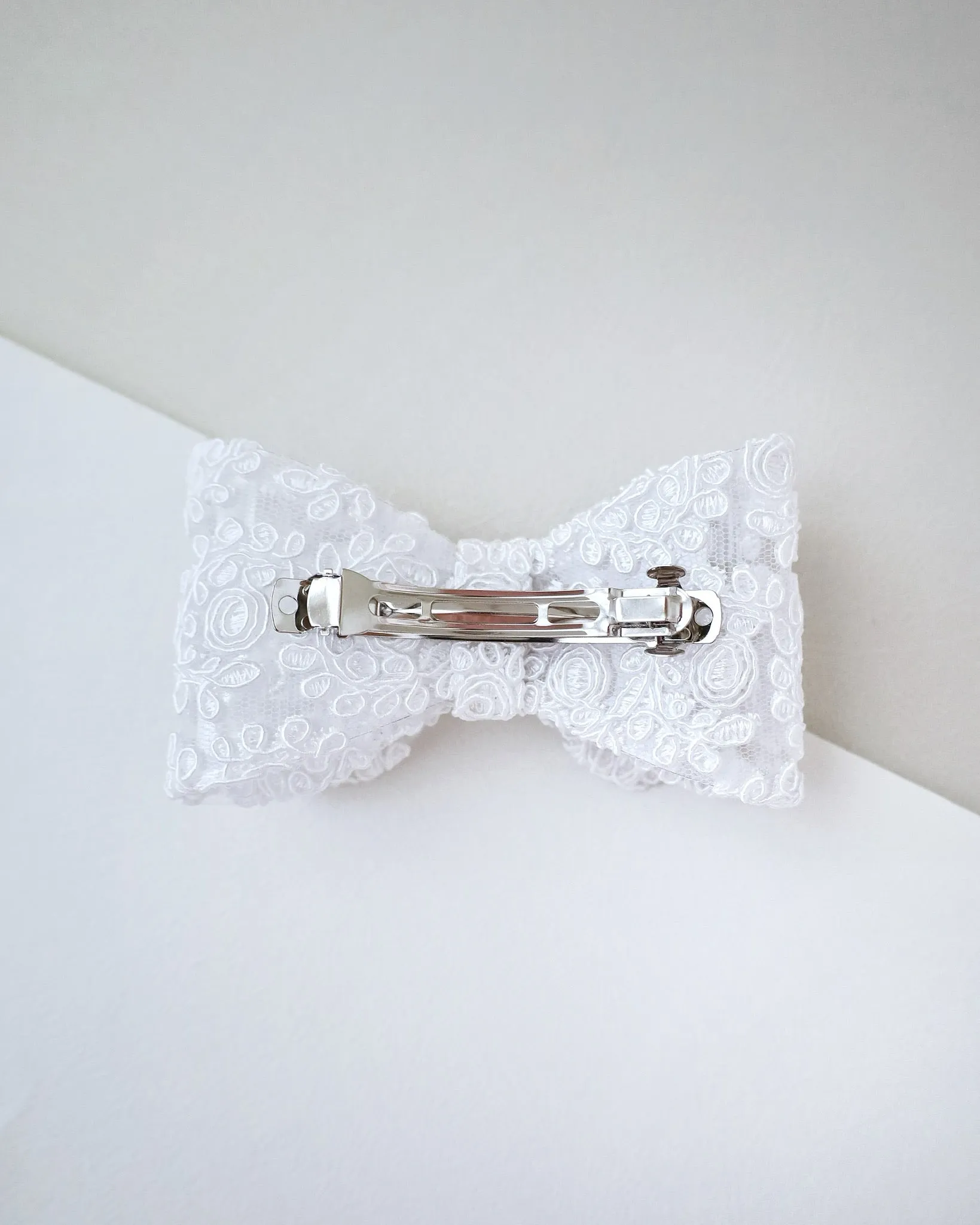 Oversized Crochet Lace Wedding Hair Bow