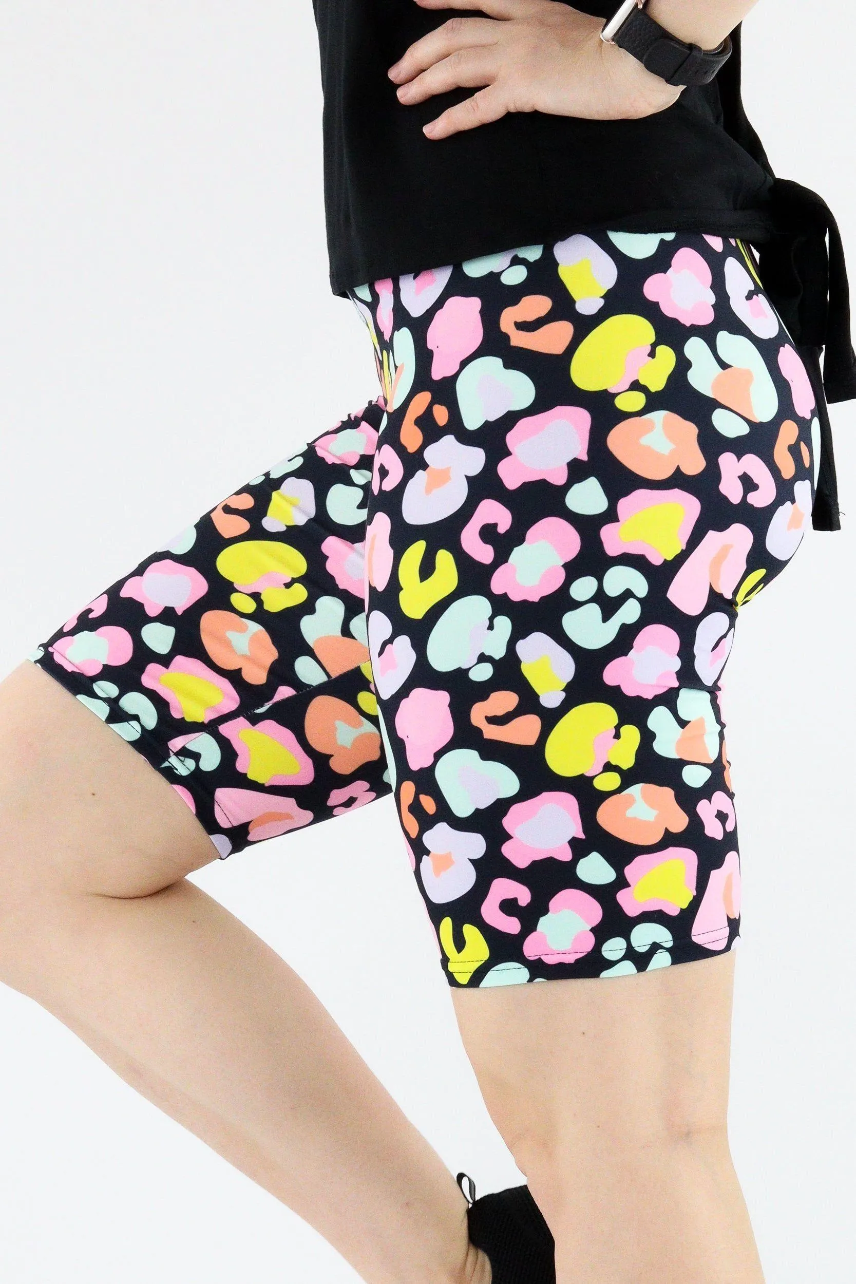 Pastel Leopard - Casual Long Shorts