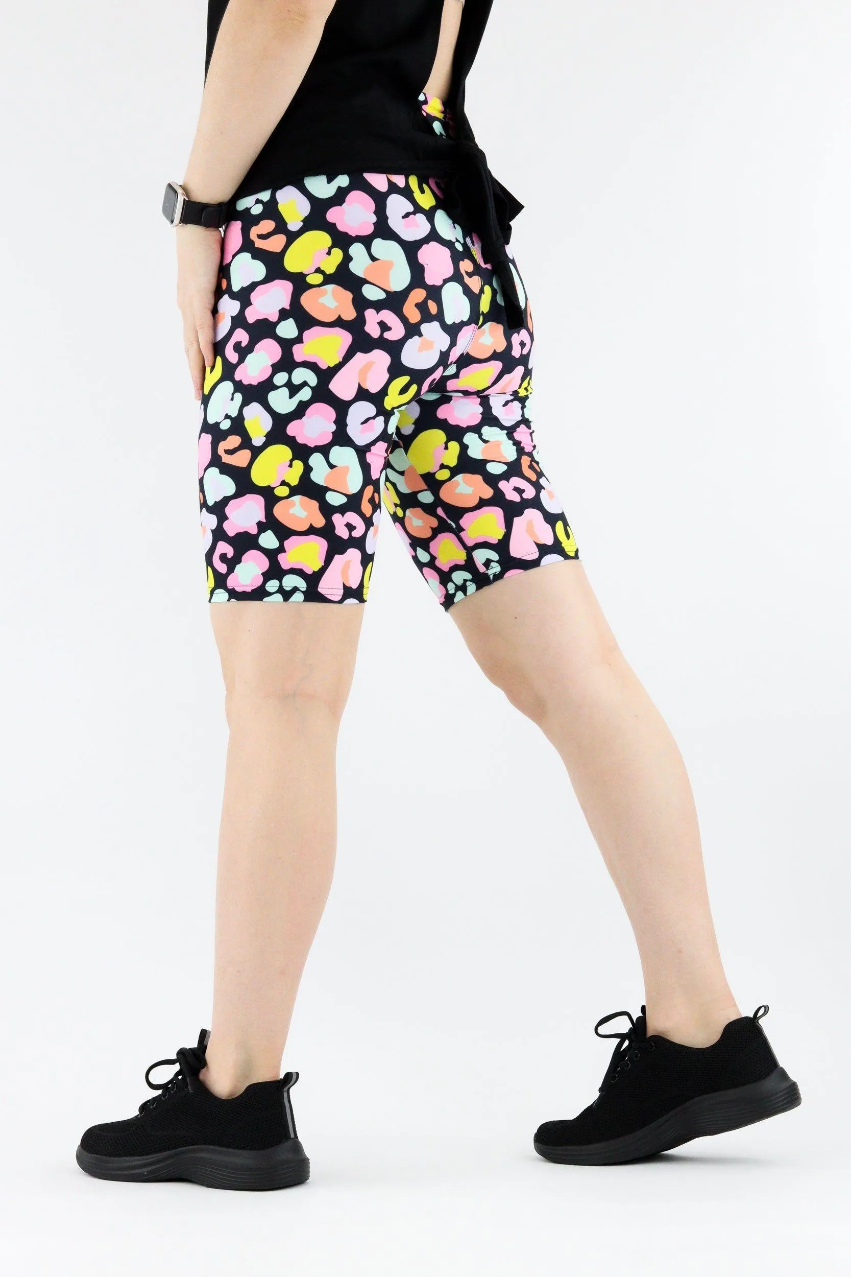 Pastel Leopard - Casual Long Shorts