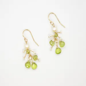 Peridot Pearl Gold Earring