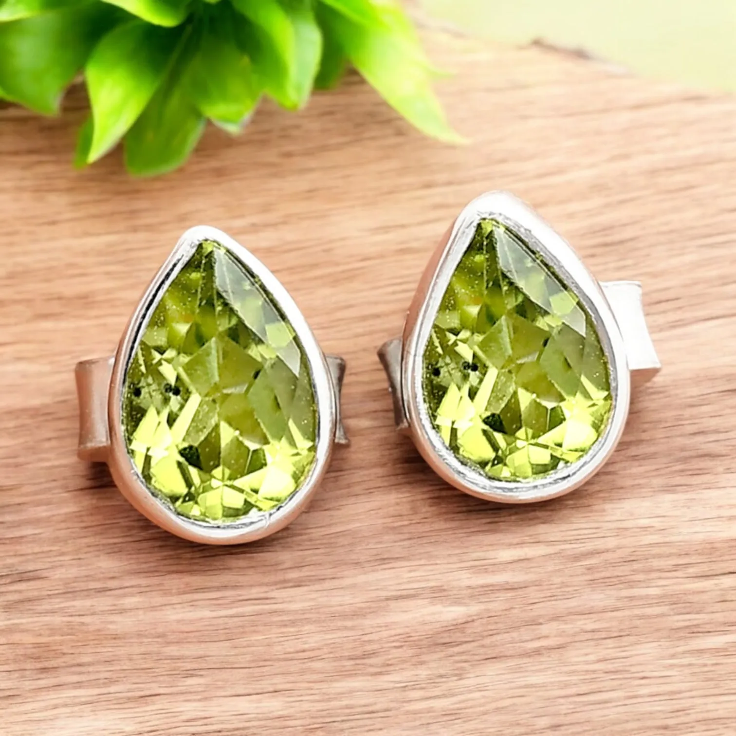 Peridot Solid 925 Sterling Silver stud Earrings