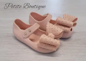 Pink bow jelly shoes