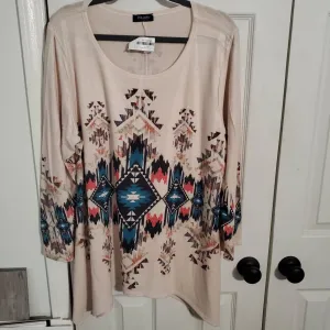 Poliana Ivory Geometric Print Tunic 3/4 sleeve shark bite hem