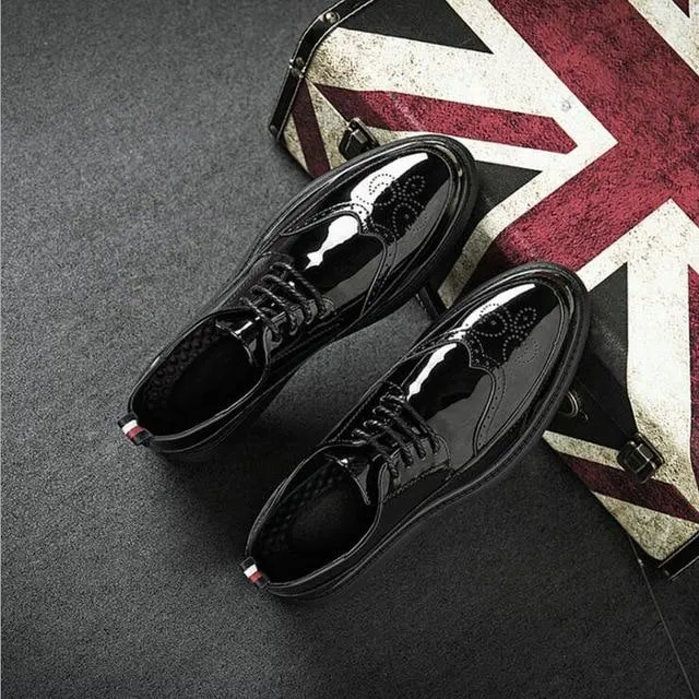 Retro Bullock Design Men Classic Business Formal Shoes Pointed Toe
