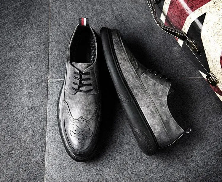 Retro Bullock Design Men Classic Business Formal Shoes Pointed Toe
