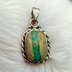 Royston Turquoise Solid 925 Sterling Silver Pendant