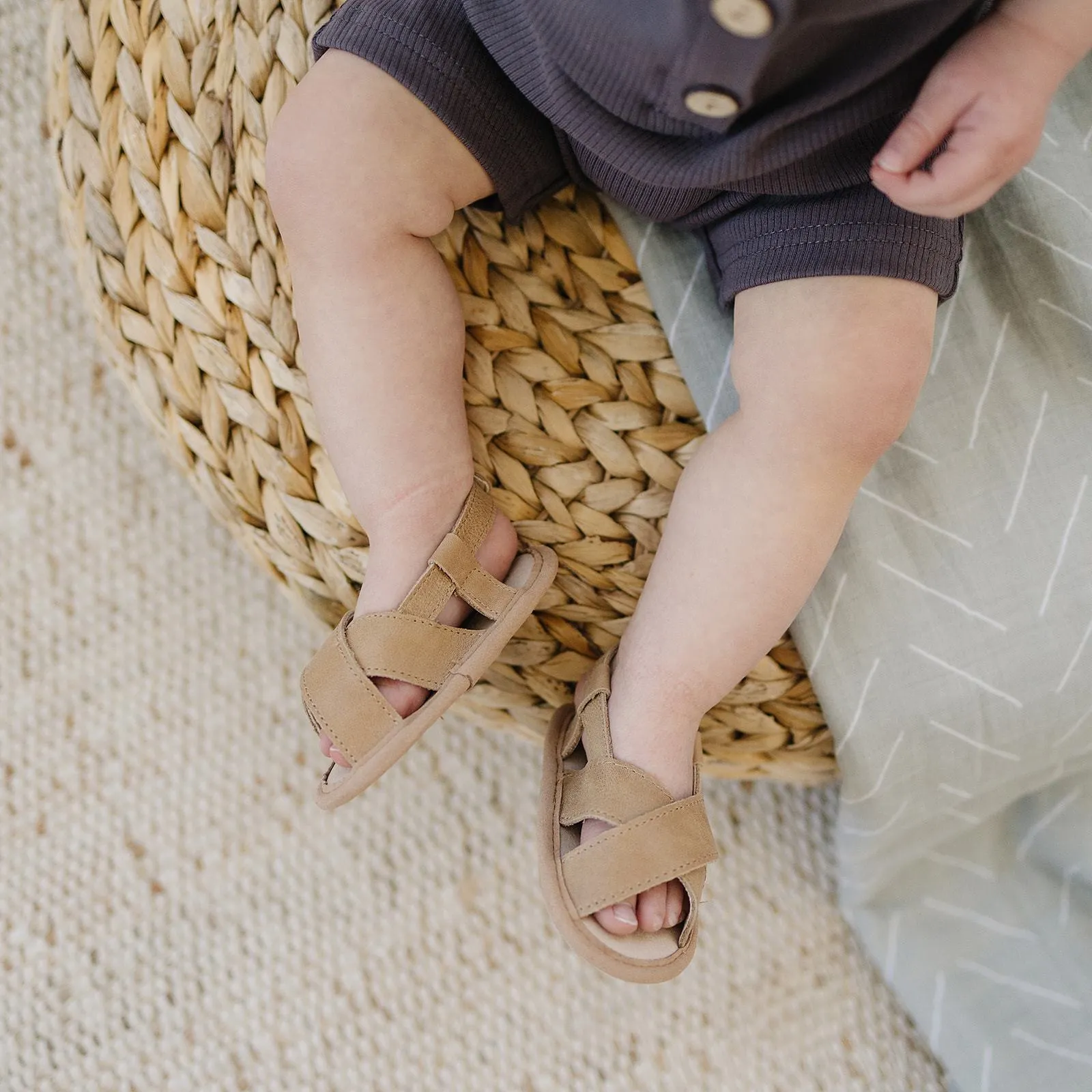 Saddle - Cross Sandal - US Size 2-4 - Soft Sole