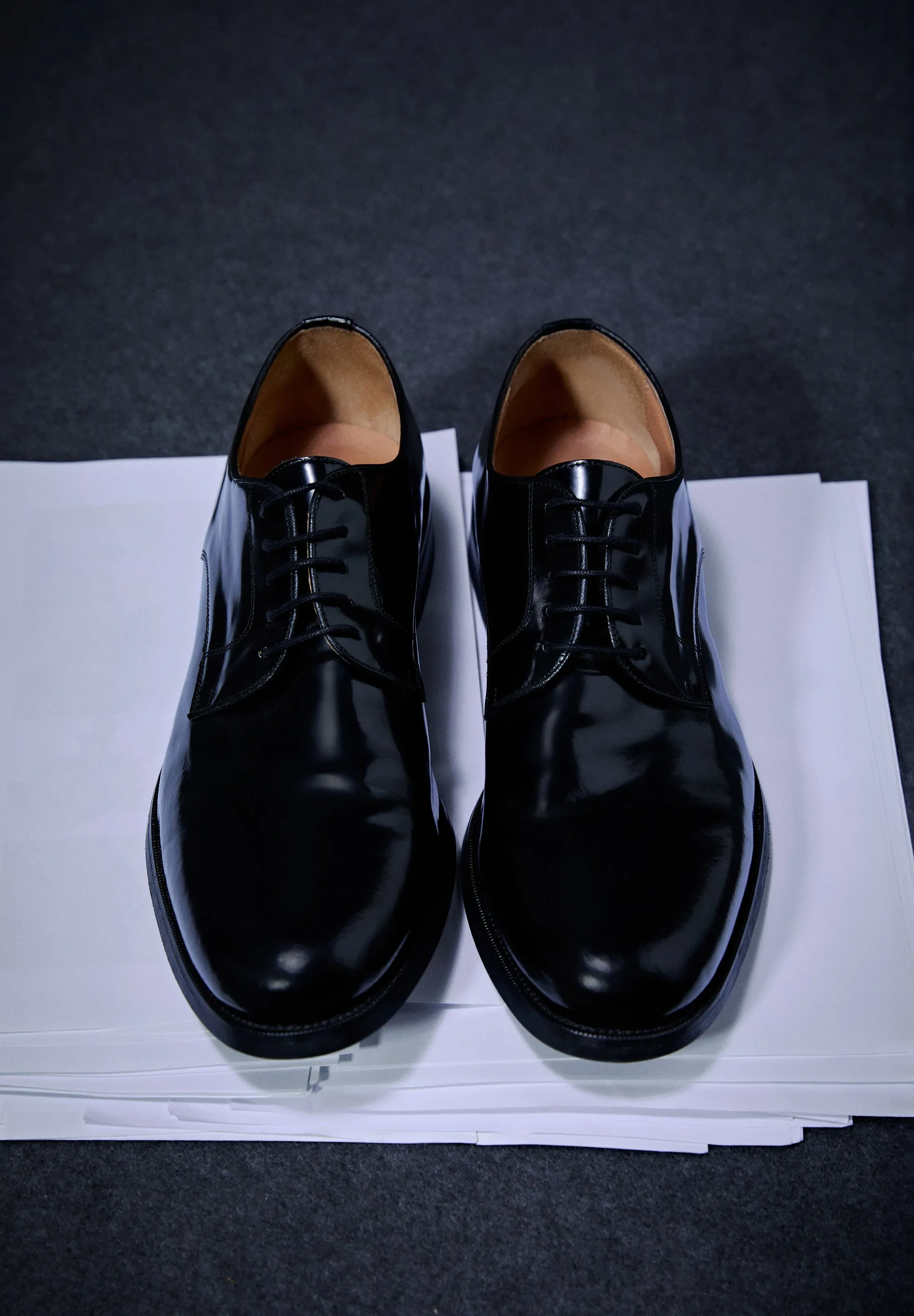 SAPATOS DERBY EM PELE
