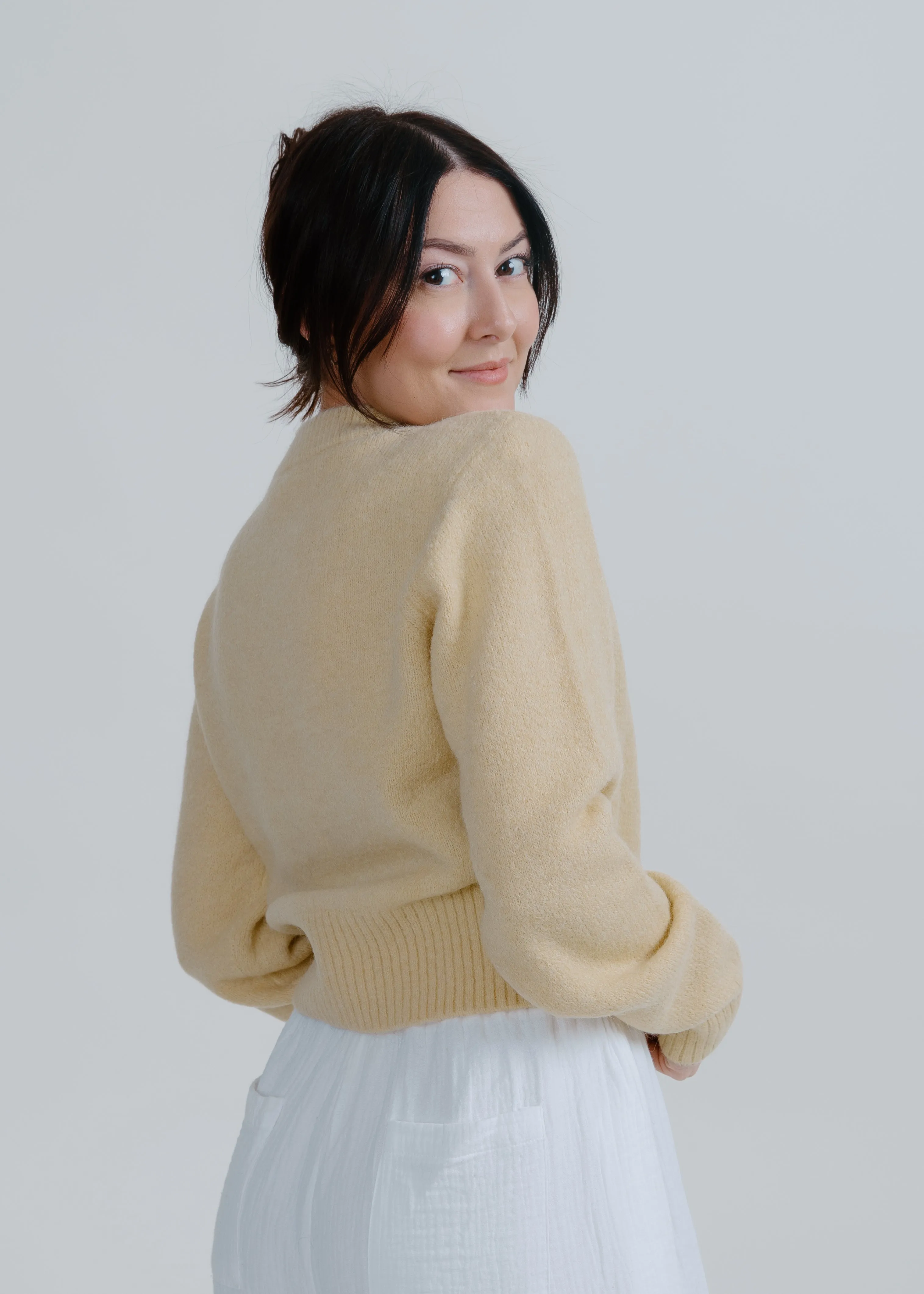 Sara Sweater - Soft Yellow