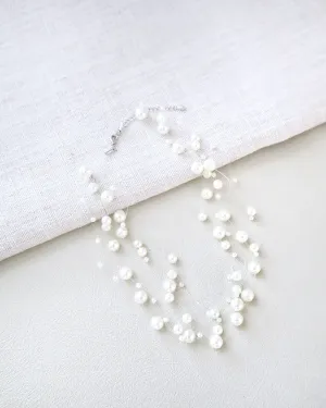 Scattered Pearls Necklace
