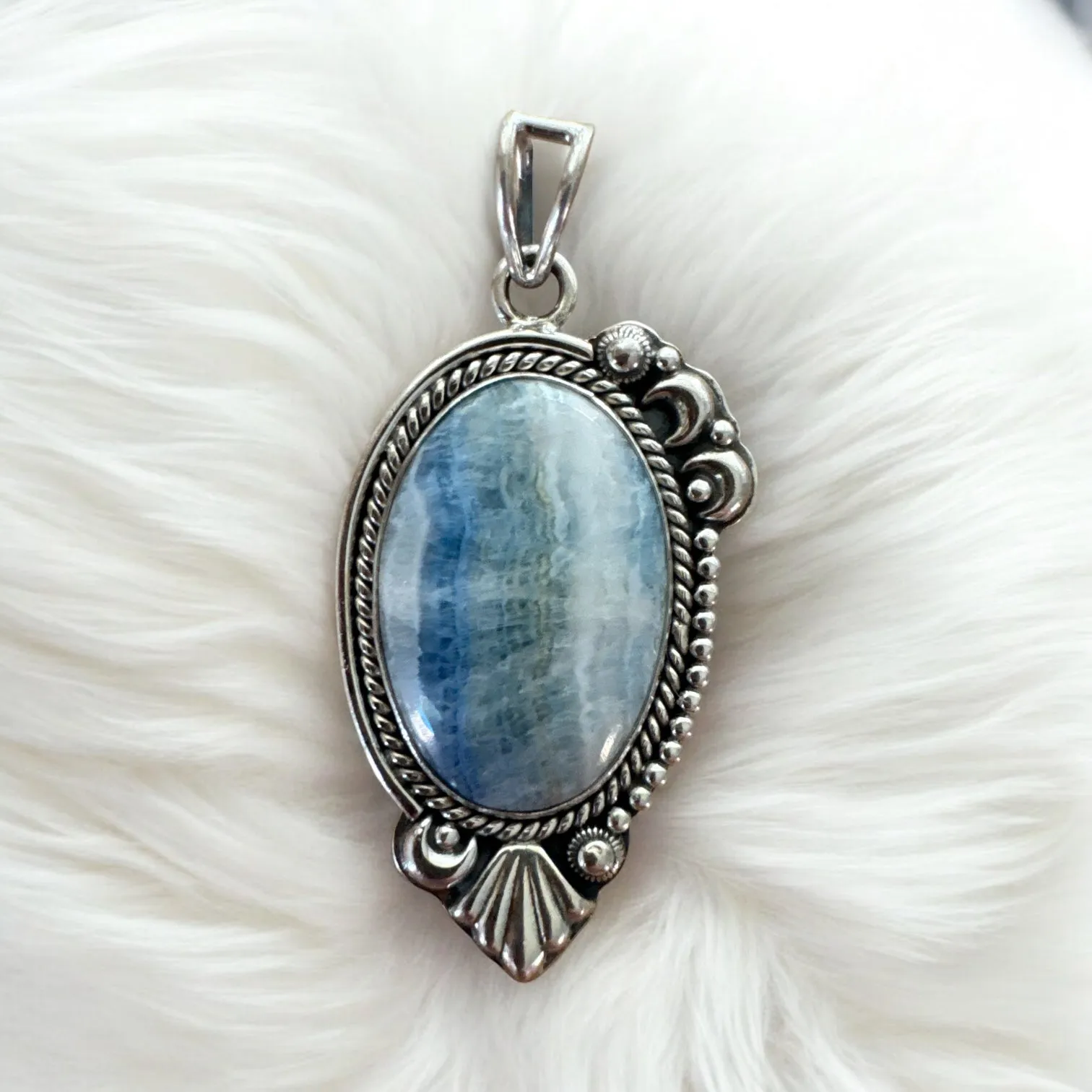 Scheelite Solid 925 Sterling Silver Pendant