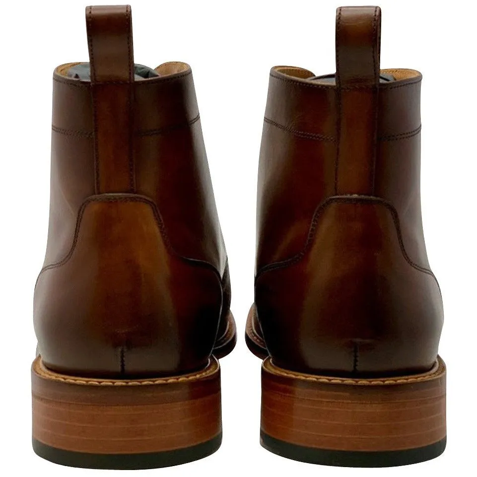 Second Sale: The Legend Boot in Hazelnut