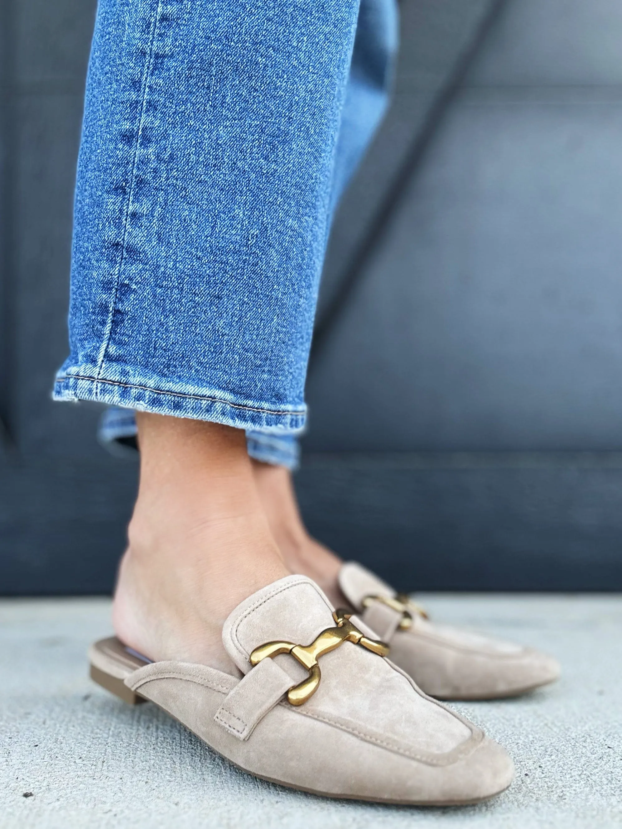 Steve Madden Fortunate Suede Loafers In Taupe
