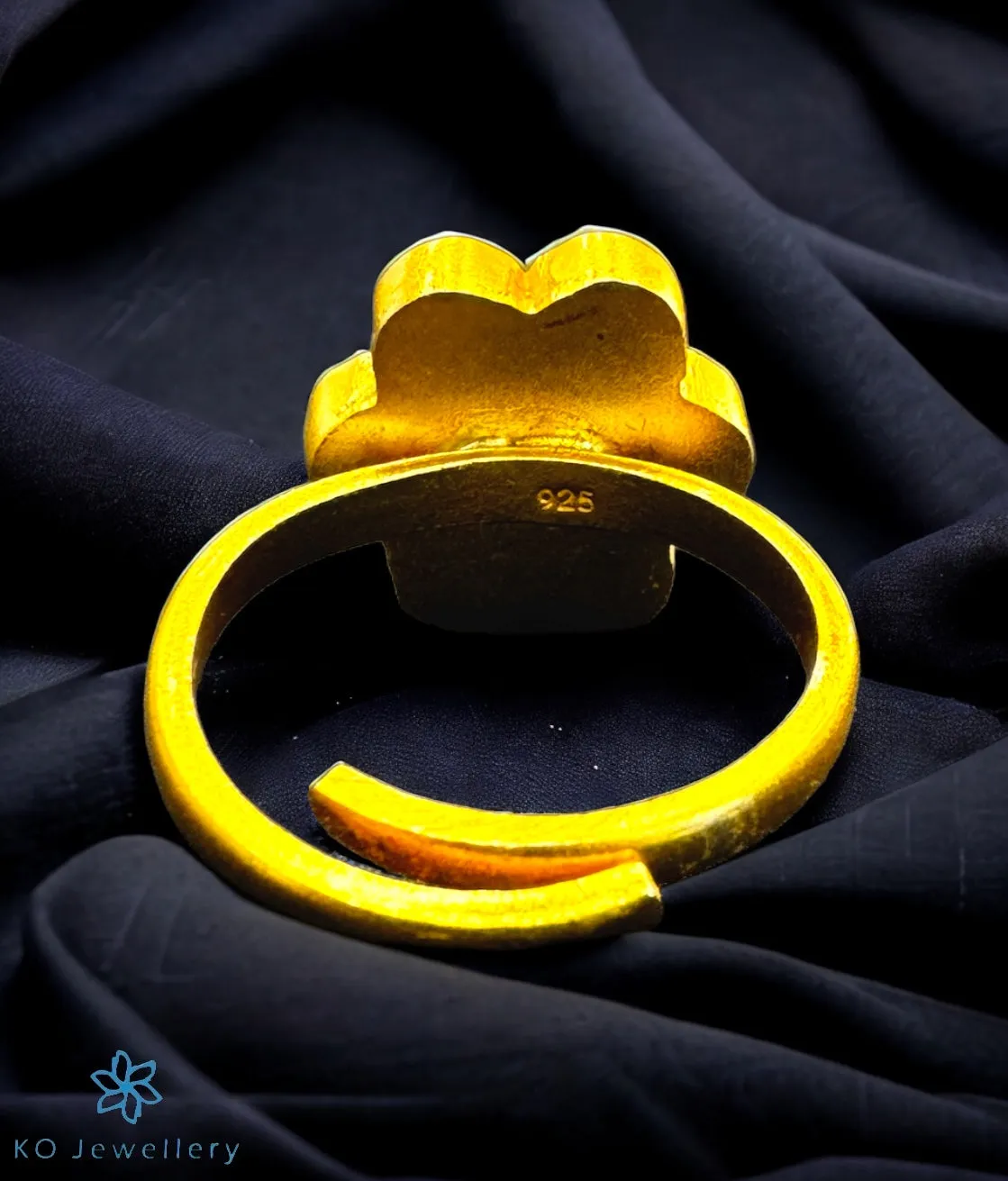 The Chayana Silver Kundan Open Finger Ring