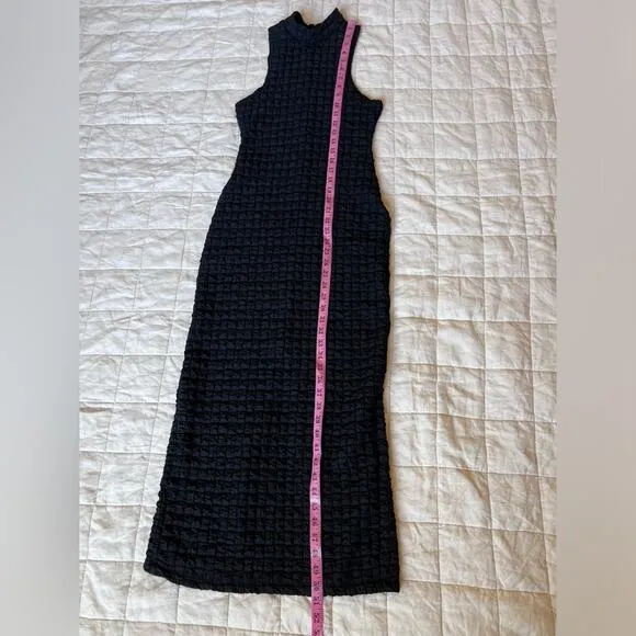 Urban Outfitters Black Gina Bubble Knit Quilted Puff Midi Dress w/ Slit - Small