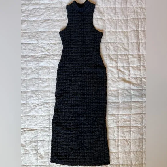 Urban Outfitters Black Gina Bubble Knit Quilted Puff Midi Dress w/ Slit - Small