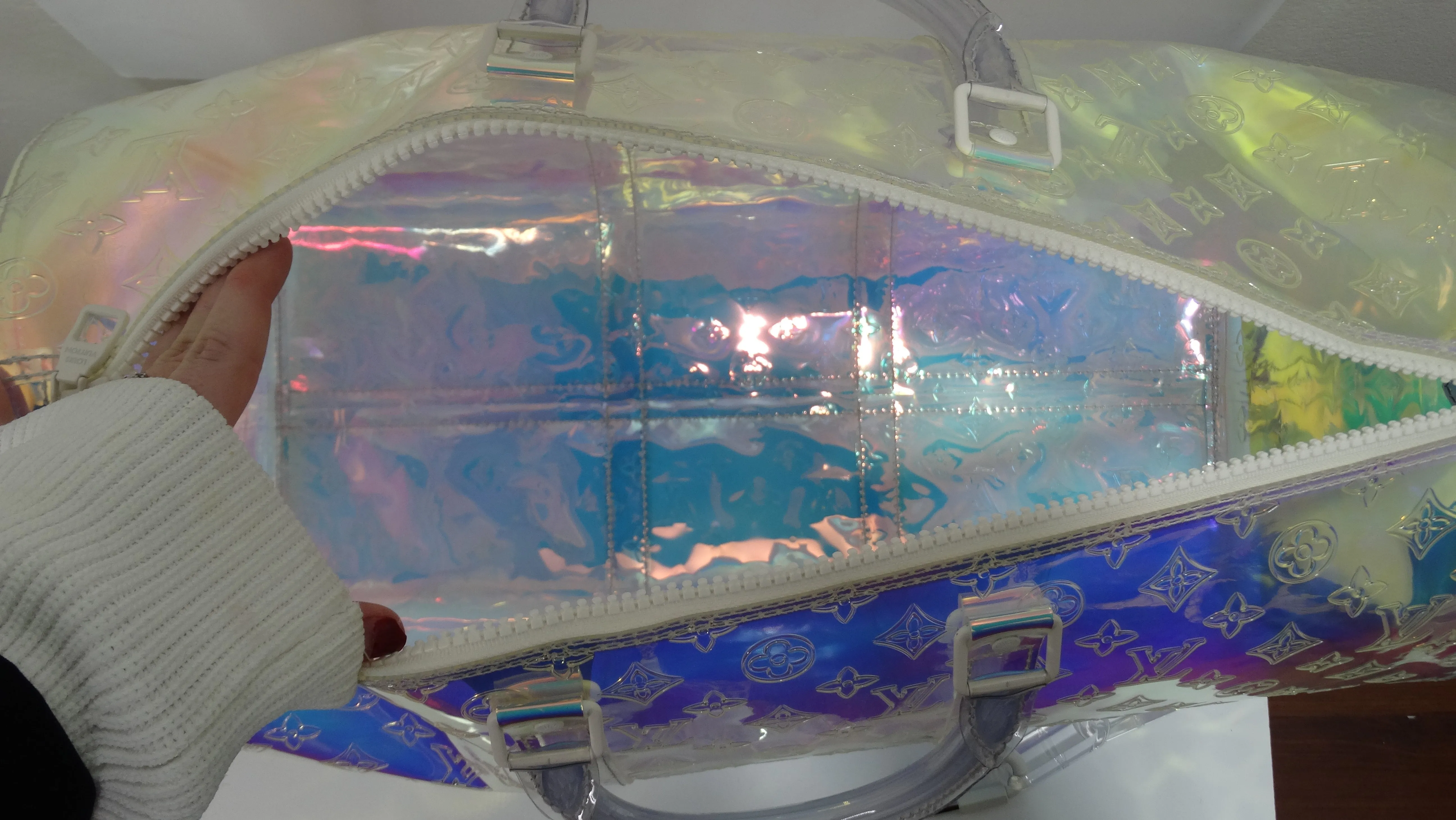 Virgil Abloh for Louis Vuitton KEEPALL BANDOULIÈRE 50 PRISM