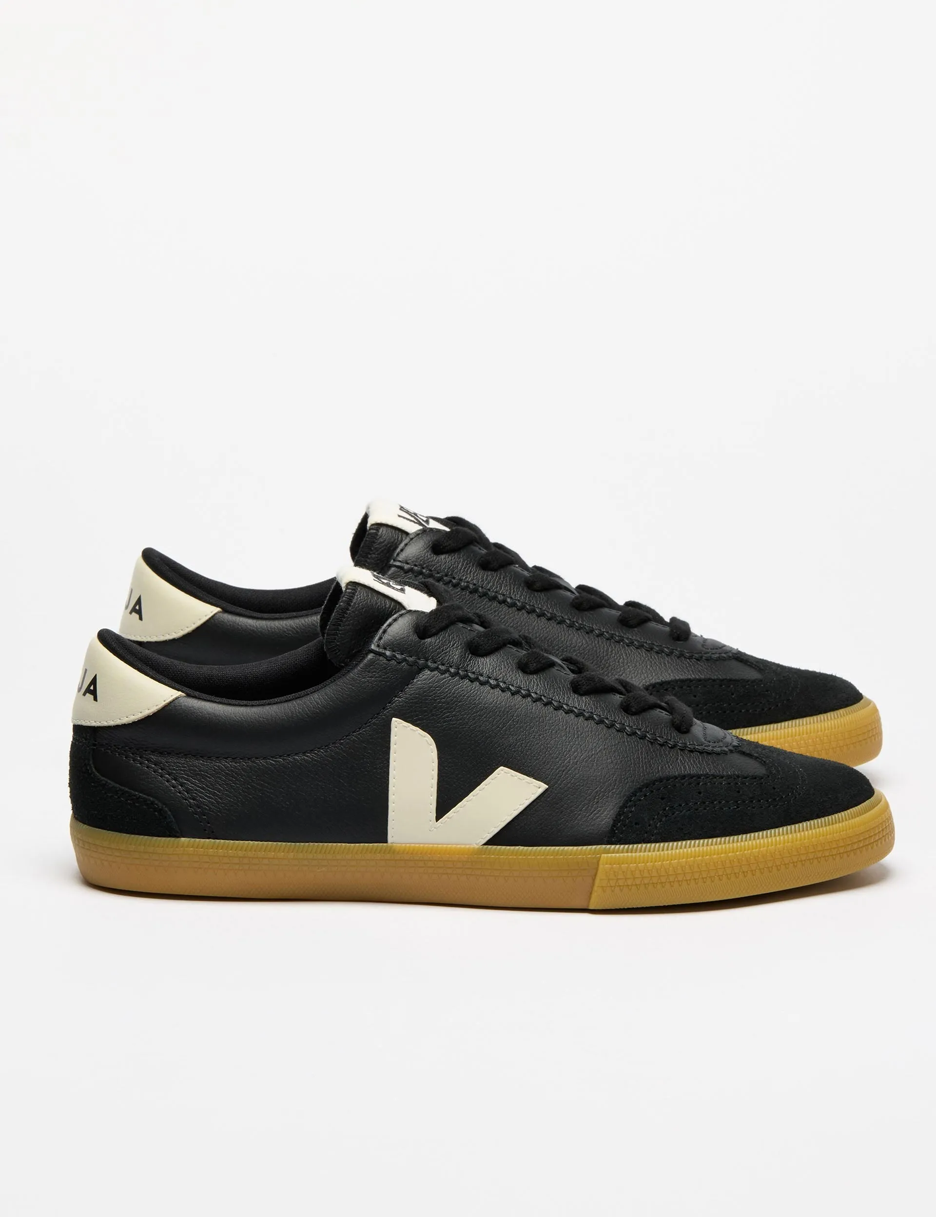 Volley Leather - Black Pierre