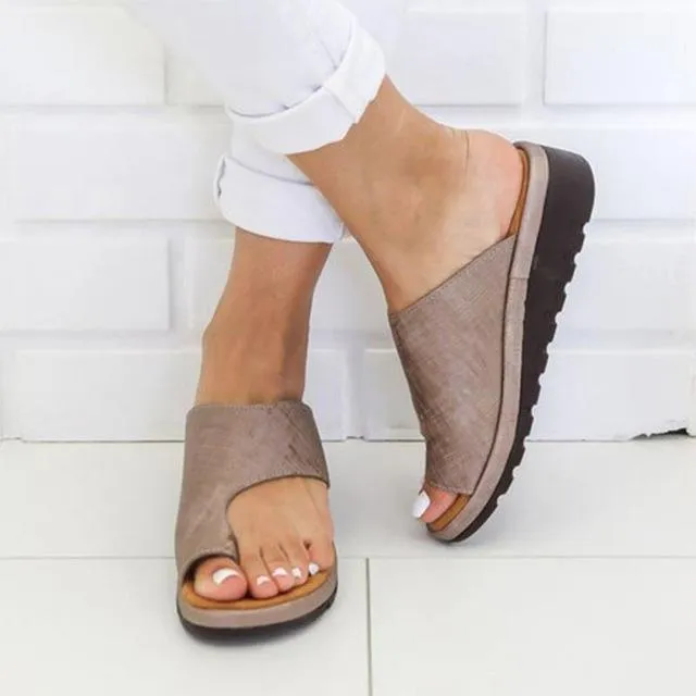 Women  Leather Shoes   Flat Sole Lady Casual Soft  Toe Foot Correction Sandal